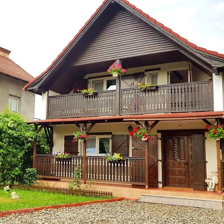 Casa Ursului Hotel Bujoreni Exterior photo